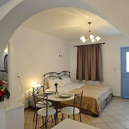 Evita Hotel 3*